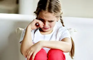 برچسب های دوران کودکی در بزرگ‌سالی با ما چه می‌کند؟