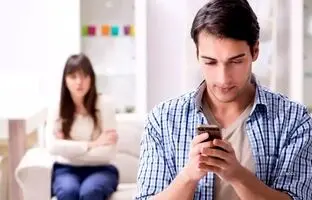 خرده-‌خیانت‌های اینترنتی و آموزش روش‌های جاسوسی: روان‌شناسان چه نظری دارند؟