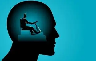 چرا فکر می‌کنید همه چیز تحت کنترل شماست؟