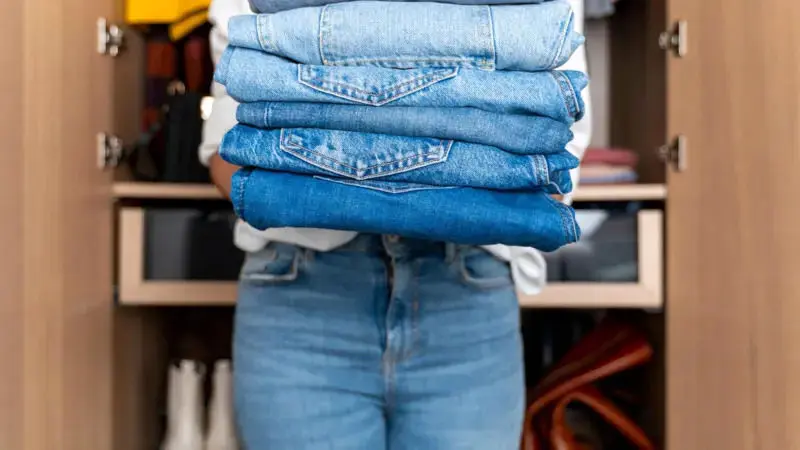 راز محبوبیت جاودانه شلوار جین: چرا این لباس تا به امروز همچنان پرطرفدار است؟