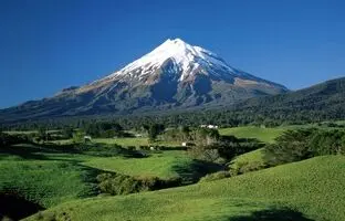 (تصویر) رونمایی از اولین عکس تاریخ از قله دماوند: تصویری شگفت‌انگیز از بام ایران!