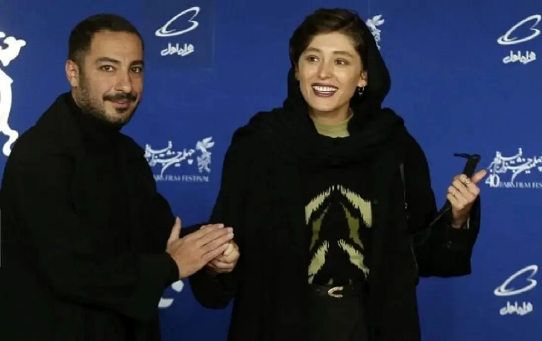 (تصویر) ژست عاشقانه نوید محمدزاده و فرشته حسینی در پشت صحنه جنگل آسفالت