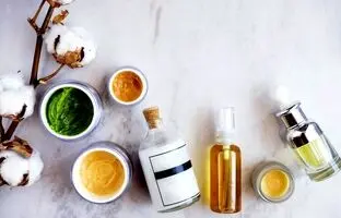چطور از روغن پوست استفاده کنیم؟/ راهنمای کامل انتخاب روغن مناسب برای انواع پوست