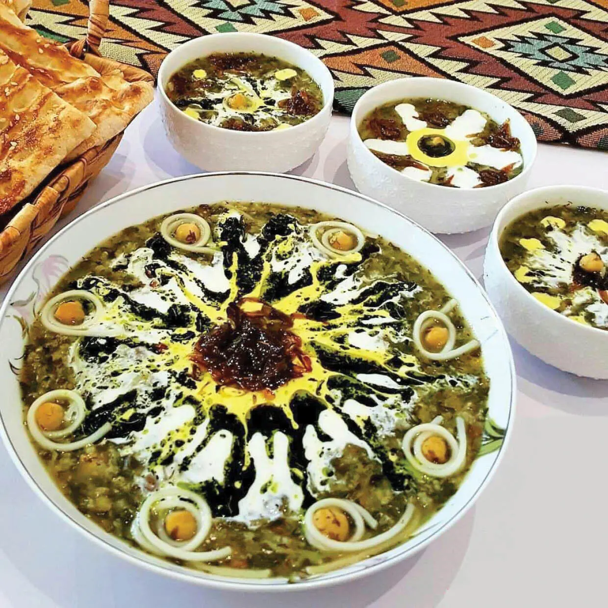 طرز تهیه آش رشته نذری برای ۱۰۰ نفر+هزینه