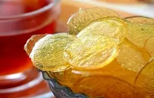 یک حبه قند بیشتر ضرر دارد یا یک عدد پولکی؟