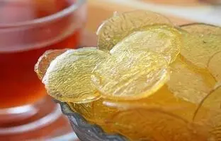 یک حبه قند بیشتر ضرر دارد یا یک عدد پولکی؟