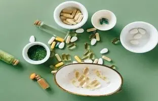 ویتامین‌های مخصوص چاقی صورت: با این مواد مغذی به طور طبیعی زیبایی خود را افزایش دهید