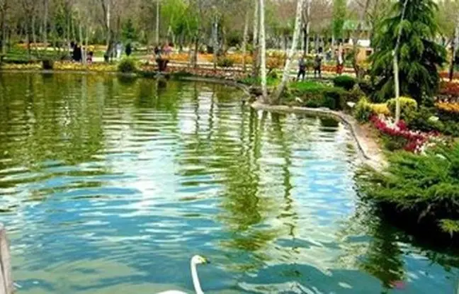 سفر به سرزمین خوش آب و هوا: با جاذبه های دیدنی کرج آشنا شوید!