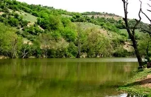 زیباترین و نزدیکترین دریاچه های اطراف تهران برای سفر خنک یک روزه در دل تابستان