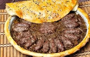 (ویدئو) طرز تهیه یک کباب عربی ساده و خوشمزه در فر به روش آشپز مصری