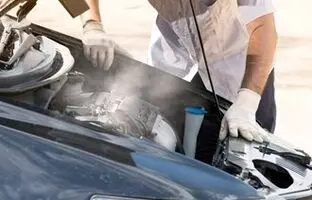 رانندگی در گرمای تابستان: نکات کلیدی برای جلوگیری از داغ شدن موتور خودرو