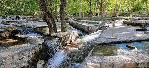 اصفهان در تابستان: فرار از گرما با 5 مقصد خنک و دیدنی!