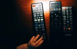 (ویدئو) ترفندی جالب برای استفاده دوباره از کنترل های قدیمی تلویزیون