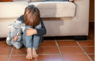 علائم افسردگی در کودکان و نوجوانان