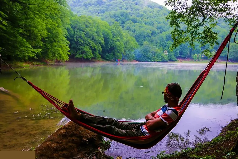 به دنبال مکانی خنک برای کمپینگ در تابستان هستید؟ این دریاچه‌ها را ببینید!