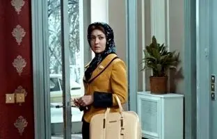 (تصاویر) تیپ و چهره نیکی کریمی بازیگر نقش «شاپرک» سرزمین مادری در آمریکا