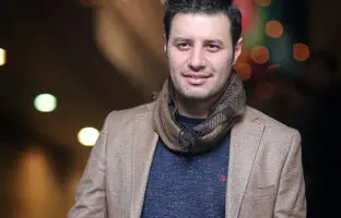 پولسازترین چهره سینمای ایران؛ جواد عزتی از بازی در «قهوه تلخ» تا کارگردانی «تمساح خونی»