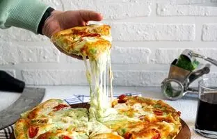 چرا پنیر ذوب شده طعم بهتری دارد؟