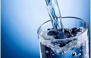هنگام گرمازدگی «آب معمولی» نخورید