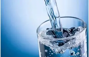 هنگام گرمازدگی «آب معمولی» نخورید