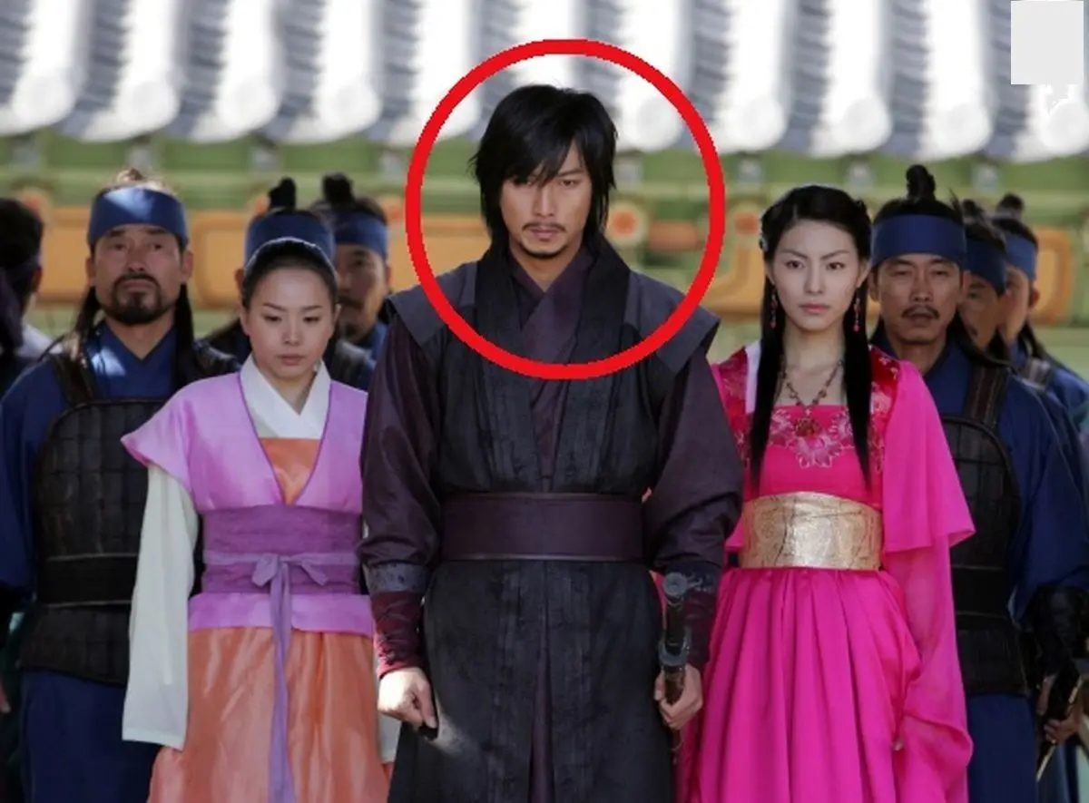 (تصاویر) تغییر چهرۀ «دوجین، برادرزاده تسو» (سریال امپراتور بادها) در 46 سالگی