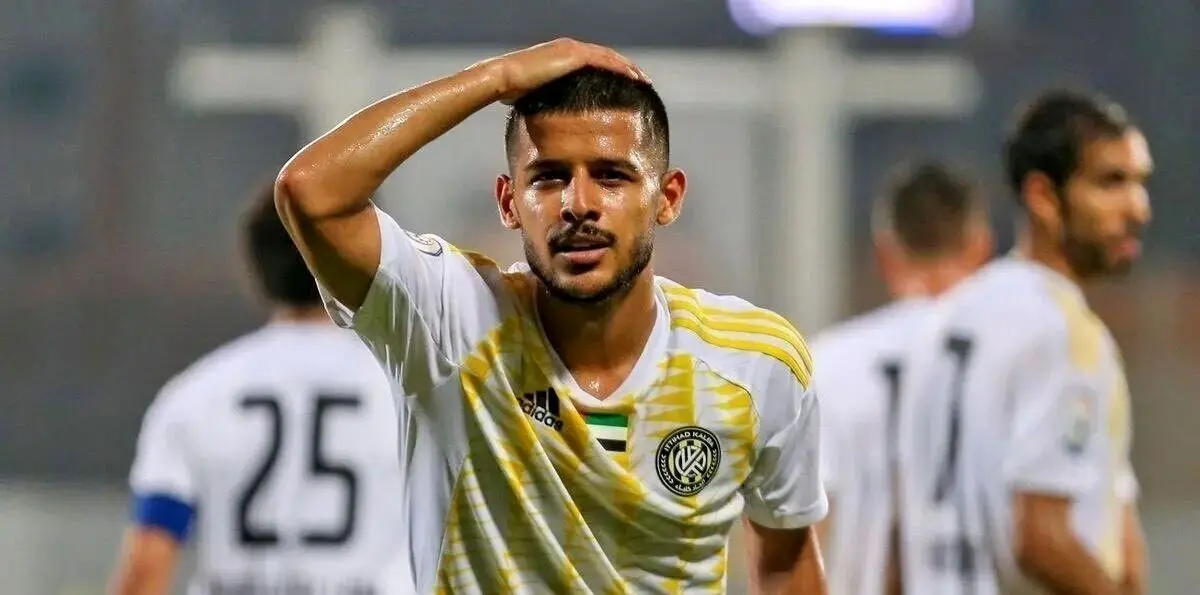 (عکس) استایل خاص مهدی قایدی در کافه‌های میلان