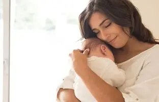 چطور اسمی که برای فرزندنتان انتخاب می کنید باعث تغییر چهره او می شود؟