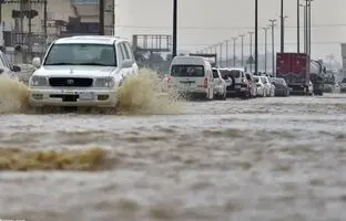 (ویدیو) تصویری هولناک از سیل مرگبار در عربستان