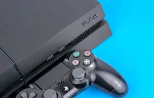 چرا هنوز وقتش نشده تا PS4 خود را گوشه کمد بگذارید؟