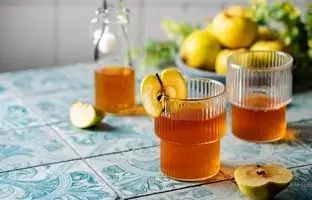 آیا سرکه سیب خراب می شود ؟ ؛ بهترین روش و ظرف برای نگهداری سرکه