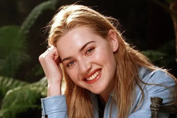 سفر به زمان؛ ژست خاص «رز فیلم تایتانیک در کنار جک»؛ سال 1403 