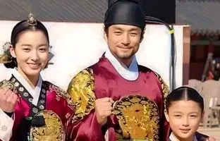 عکس‌های عروسی «امپراتور سوکجونگ» (سریال دونگی) در 33 سالگی