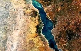 اقیانوسی تازه در حال شکل گیری است/ آفریقا به زودی دو تکه می‌شود 