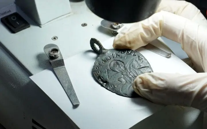 کشف طلسم ۱۵۰۰ ساله با تصویر حضرت سلیمان در ترکیه + عکس