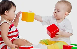 
هزار روز طلایی زندگی کودک چیست و چرا مهم است؟
