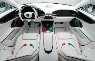 شاسی بلند فراری، زشت‌ترین خودروی تیونینگ منصوری!