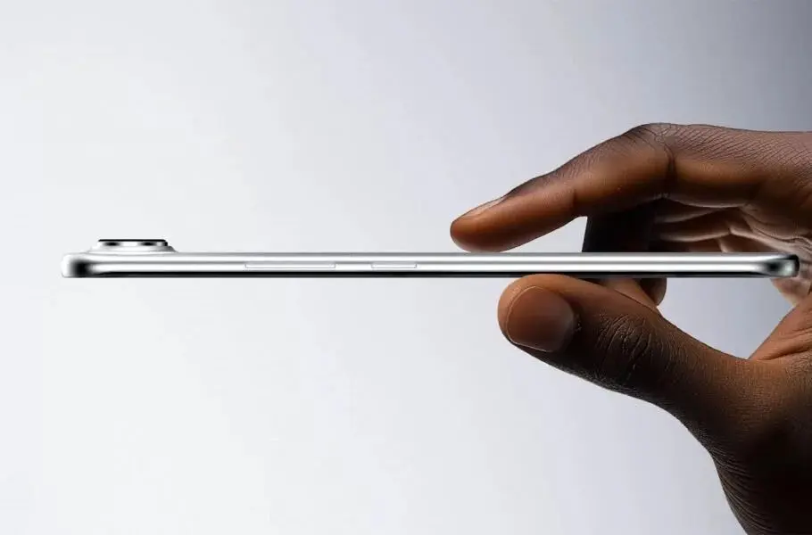 Tecno Spark Slim معرفی شد؛ باریک‌ترین گوشی جهان با باتری 5200 میلی‌آمپرساعتی