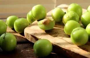 ساده ترین روش خشک کردن گوجه سبز در خانه
