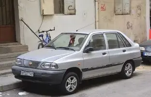 تکنیک جالب یک شهروند برای دستگیری سارق خوردو در داخل پراید! + ویدئو