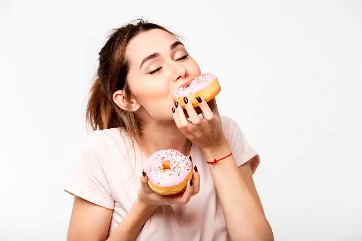 چرا بعد از غذا خوردن میل به شیرینی داریم؟