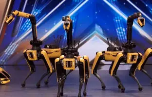 رقص گروهی ربات‌های بوستون داینامیکس در America’s Got Talent 
