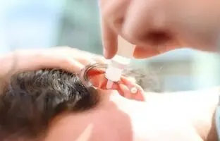 آیا قطره گوش روزه را باطل می کند؟