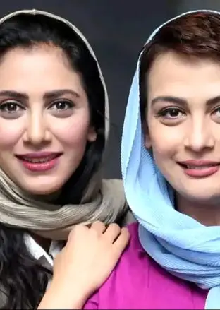  مارال و مونا فرجاد در جشن کریسمس 