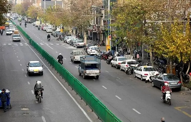 سفر به تهران قدیم؛ خیابان استانبول (جمهوری)؛ سال 1298 + تصویر
