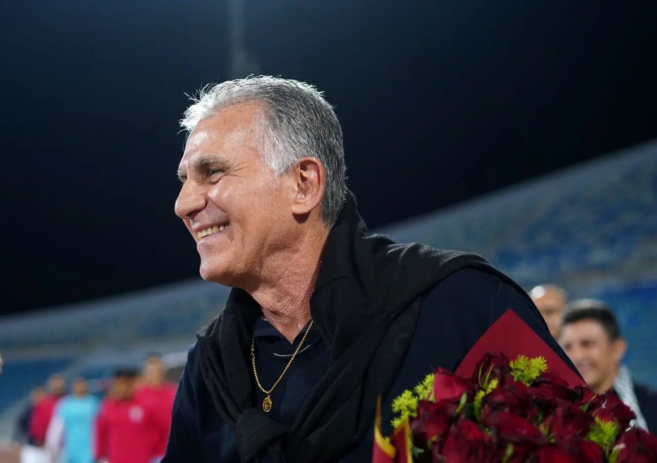 کارلوس کی روش پنجشنه دکتر می شود!