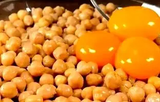 دستور پخت یک غذای متفاوت با نخود وتخم مرغ که فلافل نیست! + ویدئو
