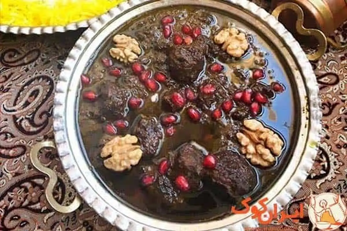 ترفندهایی برای تهیه خورشت‌ اناری در روزهای کوتاه پاییزی