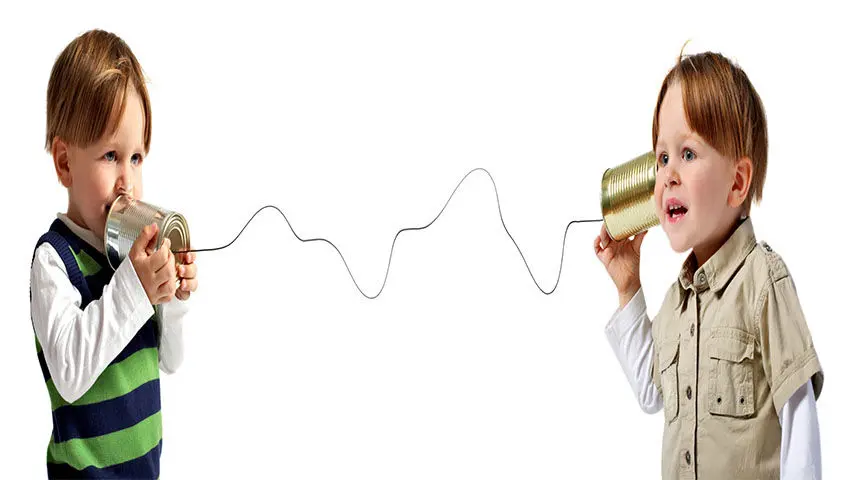 راهنمای فرزند پروری؛ کودکان در یک‌ونیم سالگی چند کلمه باید بلد باشند؟ + ویدئو