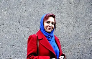  تخریب خانه مریم معترف در حمله اسرائیل: ۱۰ روز است در خانه اقوامم زندگی‌ می‌کنم 