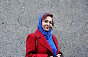  تخریب خانه مریم معترف در حمله اسرائیل: ۱۰ روز است در خانه اقوامم زندگی‌ می‌کنم 